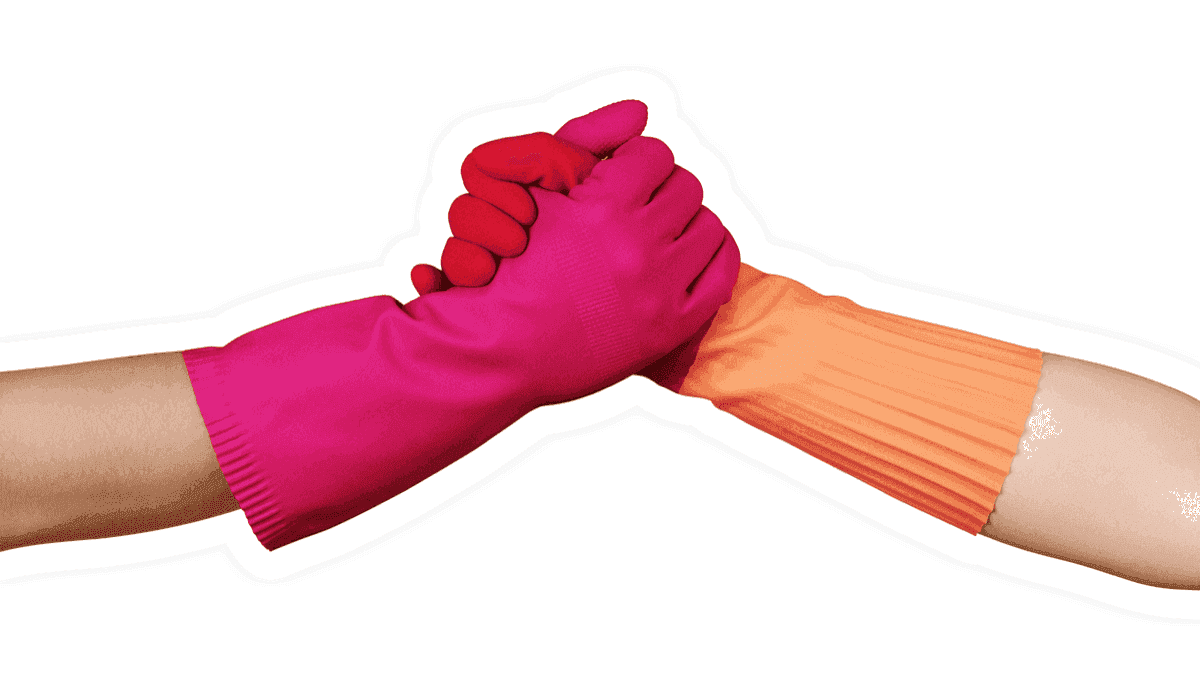 Zwei Handys mit einem Gespräch.